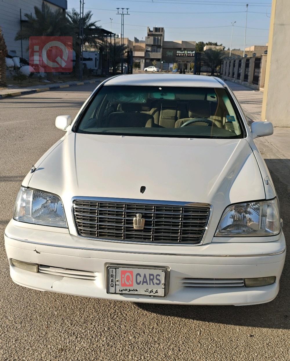 تۆیۆتا کراون